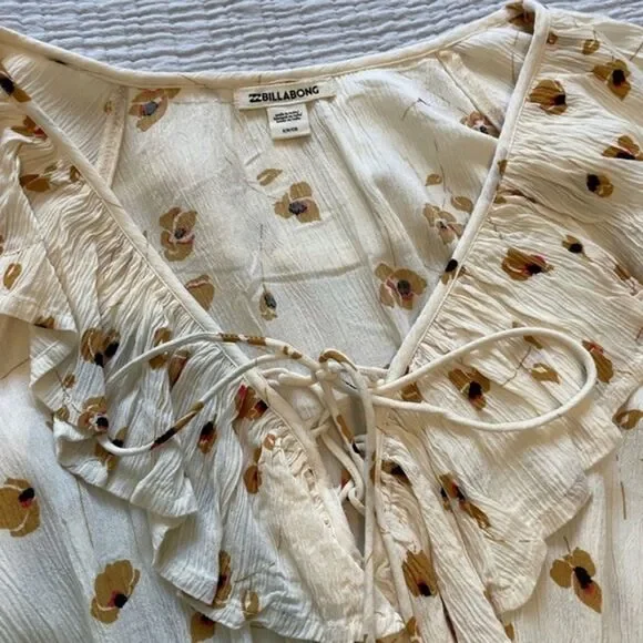 Billabong Women's Take Away Floral Ruffle Balloon Sleeve Dress size Small - Picture 3 of 3